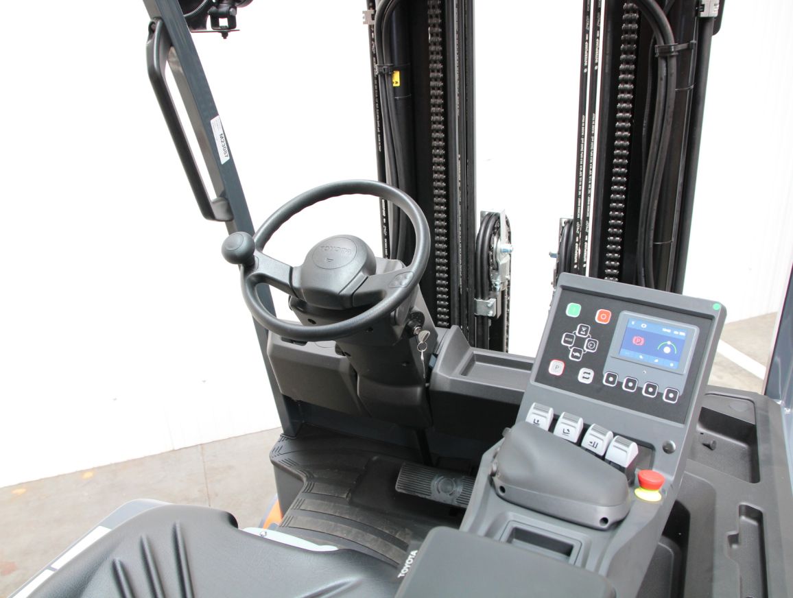 M23087c
