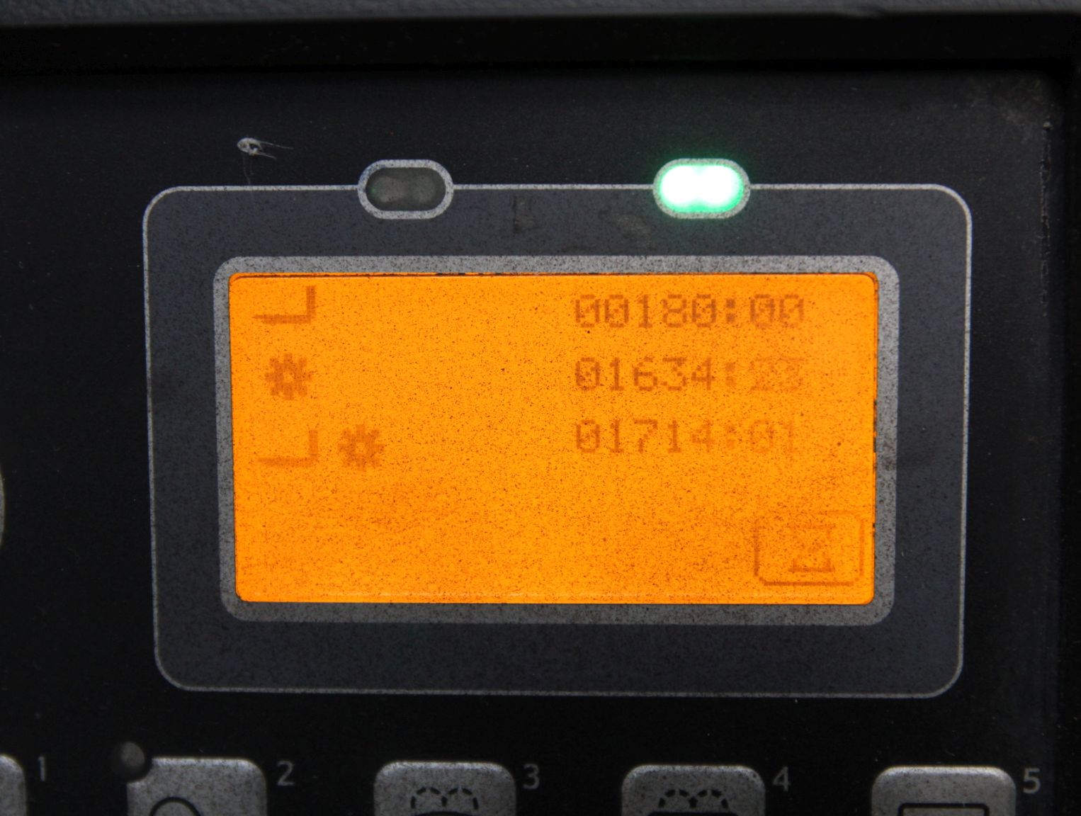 I16523g
