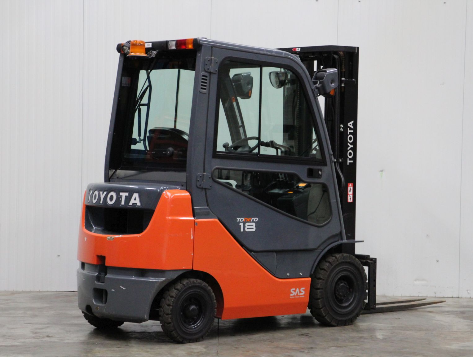 I19566b