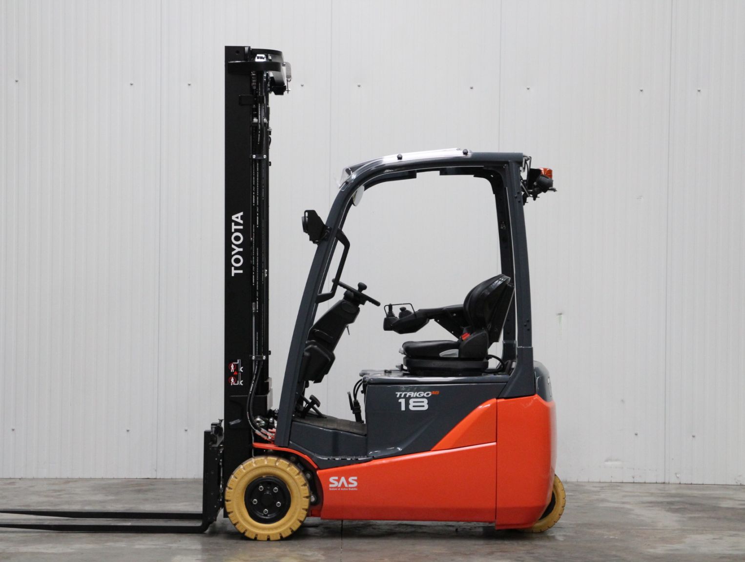 M22802